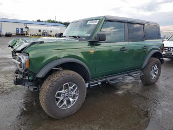  Salvage Ford Bronco