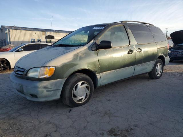  Salvage Toyota Sienna