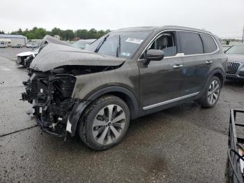  Salvage Kia Telluride