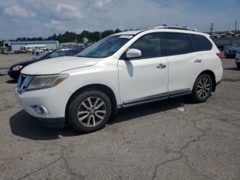  Salvage Nissan Pathfinder