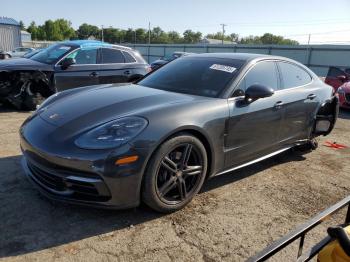  Salvage Porsche Panamera