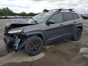  Salvage Jeep Cherokee