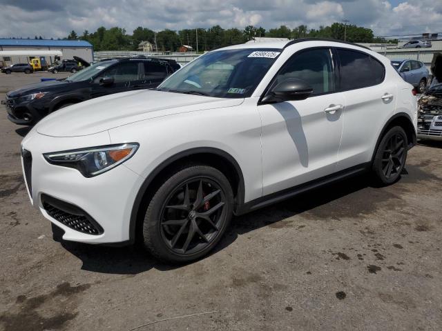  Salvage Alfa Romeo Stelvio
