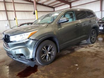  Salvage Toyota Highlander
