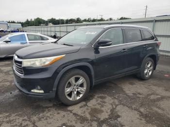  Salvage Toyota Highlander