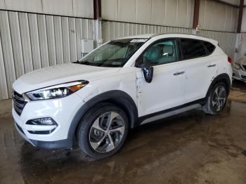  Salvage Hyundai TUCSON