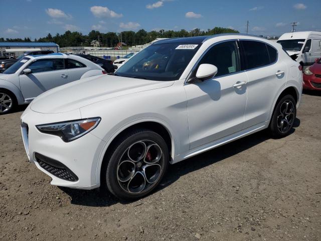  Salvage Alfa Romeo Stelvio