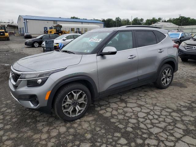  Salvage Kia Seltos