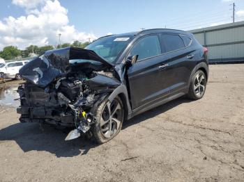  Salvage Hyundai TUCSON
