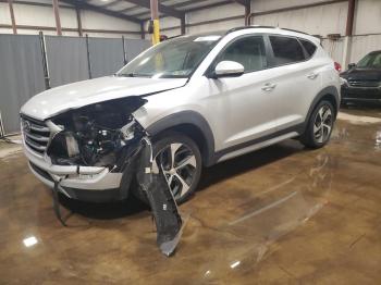  Salvage Hyundai TUCSON
