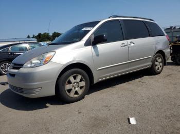  Salvage Toyota Sienna