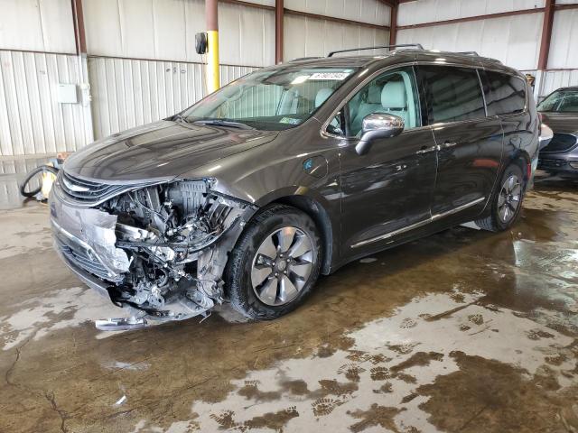  Salvage Chrysler Pacifica