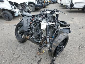  Salvage Yamaha Yzf600