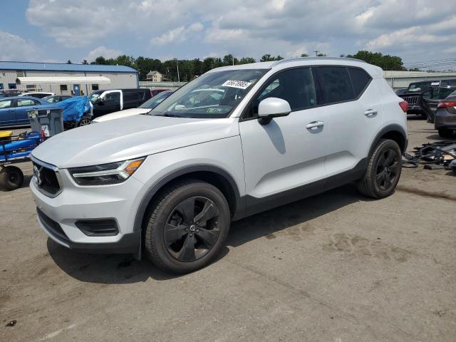  Salvage Volvo XC40