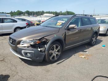  Salvage Volvo XC70