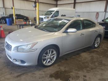  Salvage Nissan Maxima