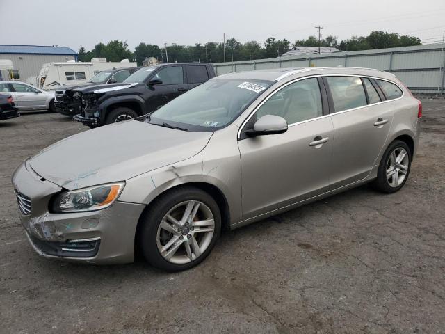 Salvage Volvo V60