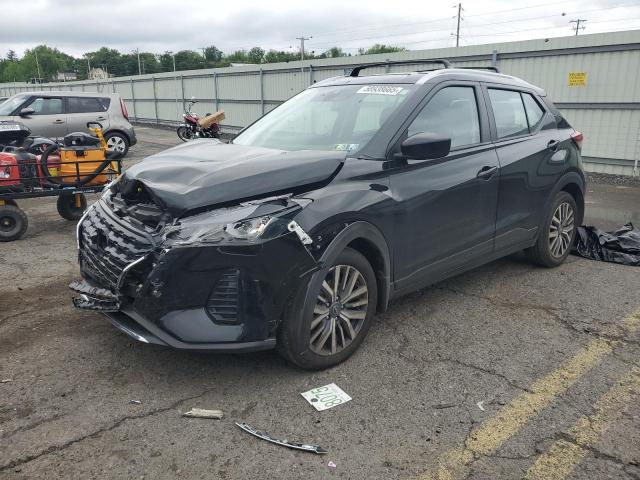  Salvage Nissan Kicks