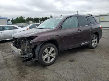  Salvage Toyota Highlander