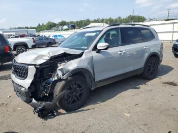  Salvage Kia Telluride