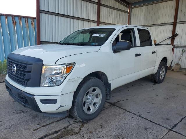  Salvage Nissan Titan