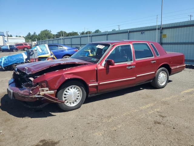  Salvage Lincoln Towncar