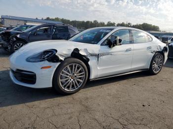  Salvage Porsche Panamera