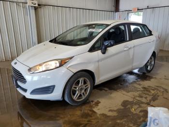  Salvage Ford Fiesta