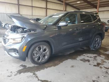  Salvage Kia Seltos