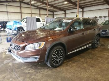  Salvage Volvo V60
