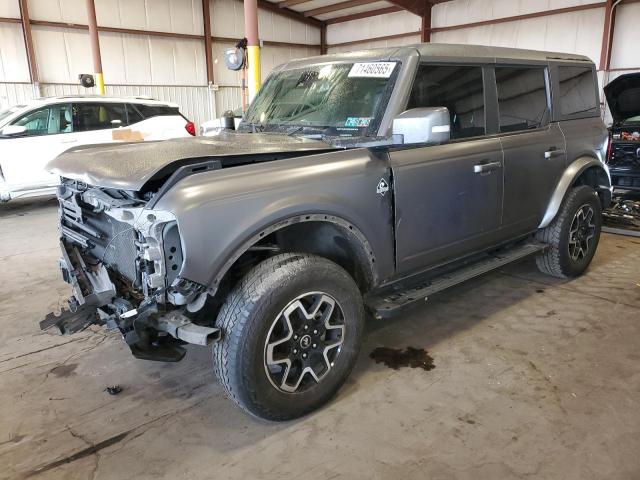  Salvage Ford Bronco