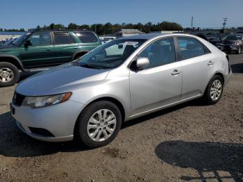  Salvage Kia Forte