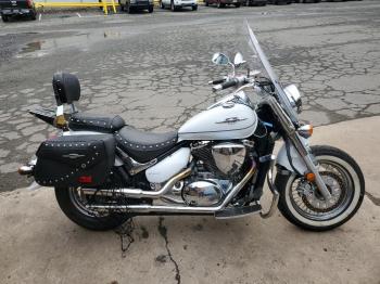  Salvage Suzuki Vl800 M