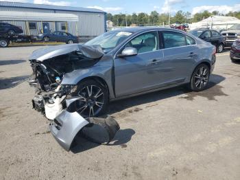  Salvage Volvo S60