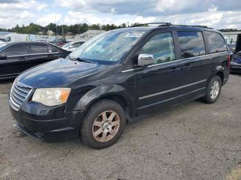  Salvage Chrysler Minivan