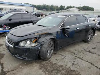  Salvage Nissan Maxima
