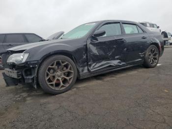 Salvage Chrysler 300