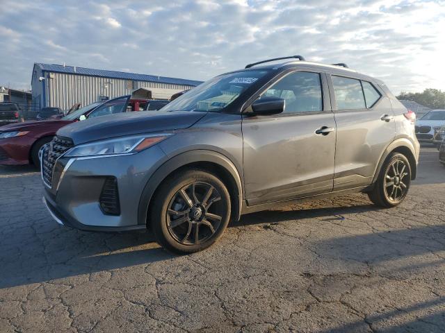  Salvage Nissan Kicks