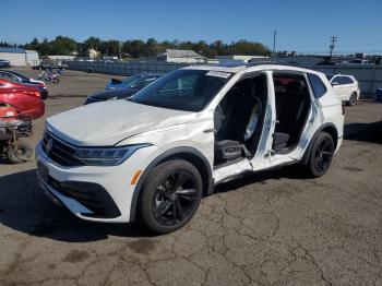  Salvage Volkswagen Tiguan