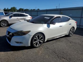  Salvage Nissan Maxima