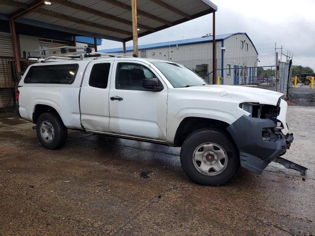 Toyota Tacoma Access Cab Image 3