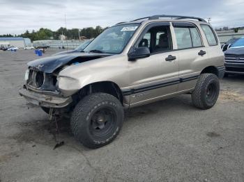  Salvage Chevrolet Tracker