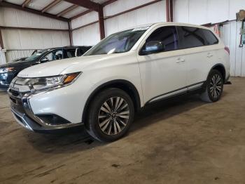  Salvage Mitsubishi Outlander