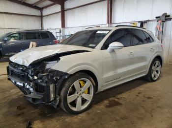  Salvage Porsche Cayenne