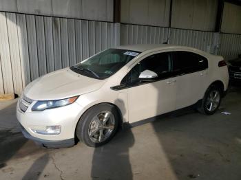  Salvage Chevrolet Volt