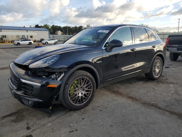  Salvage Porsche Cayenne