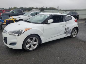  Salvage Hyundai VELOSTER