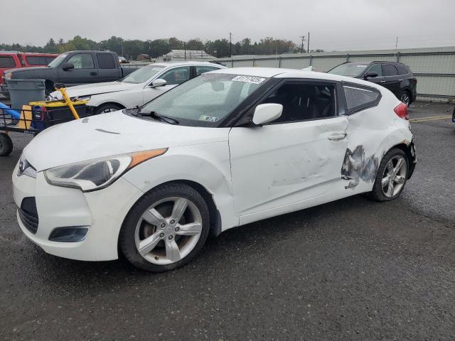  Salvage Hyundai VELOSTER
