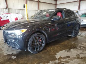  Salvage Alfa Romeo Stelvio