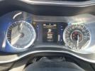 Chrysler 200 Limited Image 13